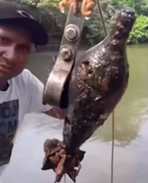 Pescador Encontra Explosivo De Guerra Durante Pesca Magn Tica Veja