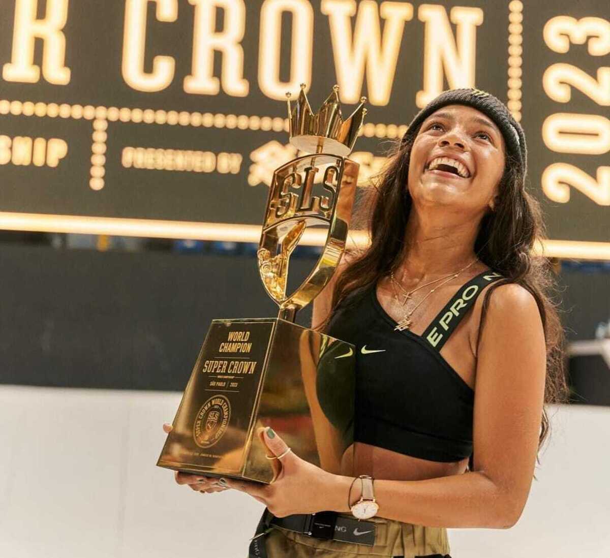 Rayssa Leal Brilha E Conquista Sls Super Crown Nota In Dita Na