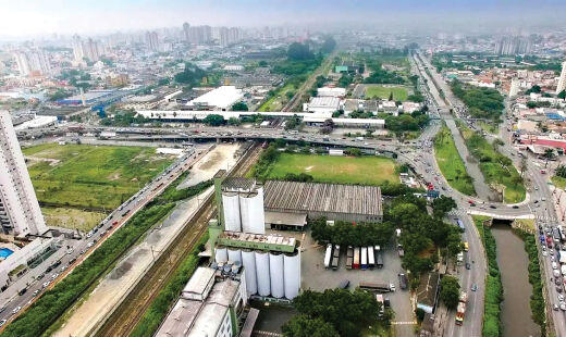 Complexo terá quatro pontes que permitirão retorno dos veículos em todos os sentidos