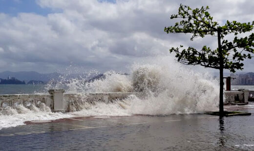 Ciclone extratropical que se formou no Rio Grande do Sul e atingiria a região se dissipou pelo oceano e modificou a temperatura local; não há previsão de fortes tempestades