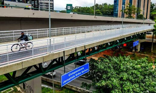 Ciclopassarela inaugurada entre Pinheiros e o Butantã