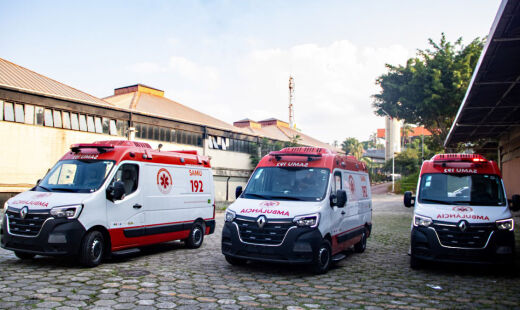 Novas ambulâncias do SAMU são entregues pelo governo federal para Taboão da Serra, na Grande SP