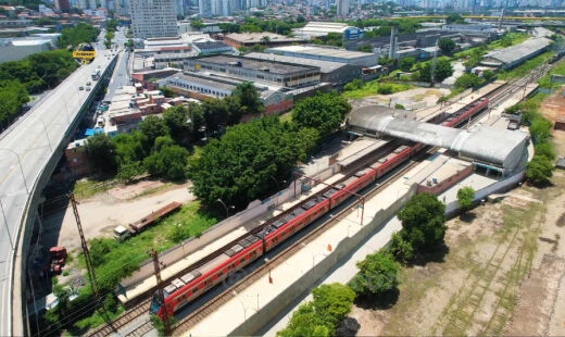Segundo informações do Diário dos Trilhos, o trem teria partido da Vila Aurora na Linha 7-Rubi já com a pessoa no teto