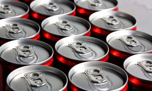 Coca-Cola relançará em 14 de abril em 120 países, incluindo o Brasil, a ação de colocar nomes populares nas latas e garrafas do refrigerante