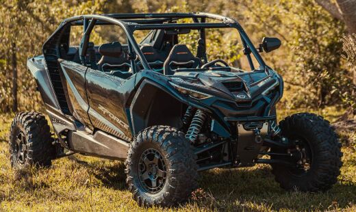 Quadriciclo CFMoto ZForce Z10-4