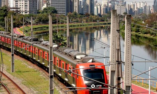Trem CPTM