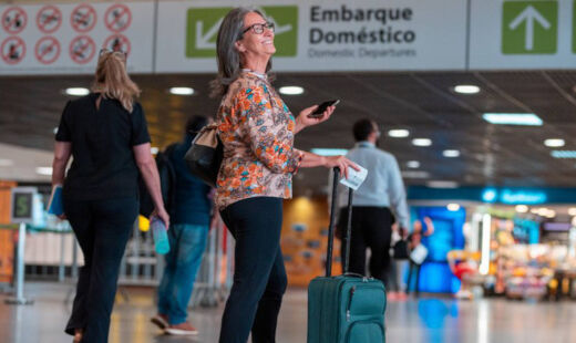 Passagens por R$200? Entenda como funciona o Voa Brasil e descubra quem pode embarcar nesse benefício exclusivo.