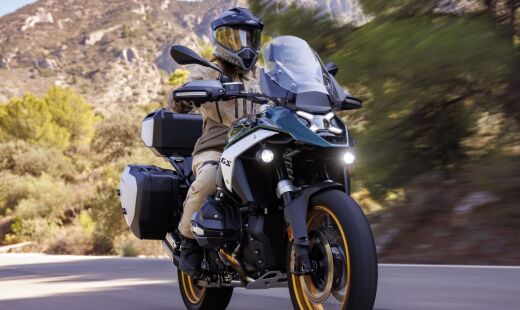 R 1300 GS traz suspensão eletrônica com ajuste de altura e controle de cruzeiro ativo