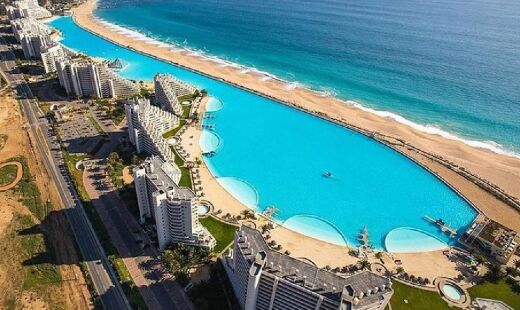 A piscina é tão grande que entrou para o Guinness