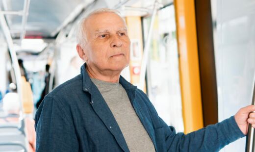 A resposta para o que leva alguém a ceder o assento pode ser mais surpreendente do que você imagina