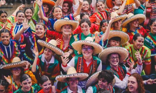 Festival dobrou de tamanho e deve atrair 200 mil pessoas ao longo de quatro dias de festa