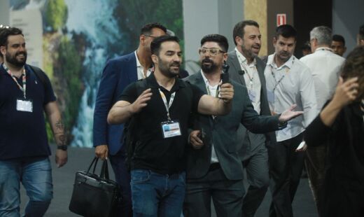 Arthur do Val e Boulos discutem na COP30