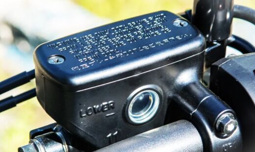 Manutenção adequada da moto pode diminuir em até 30% o risco de acidentes por falha mecânica