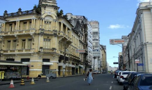 A rua é um dos símbolos da primeira capital do País