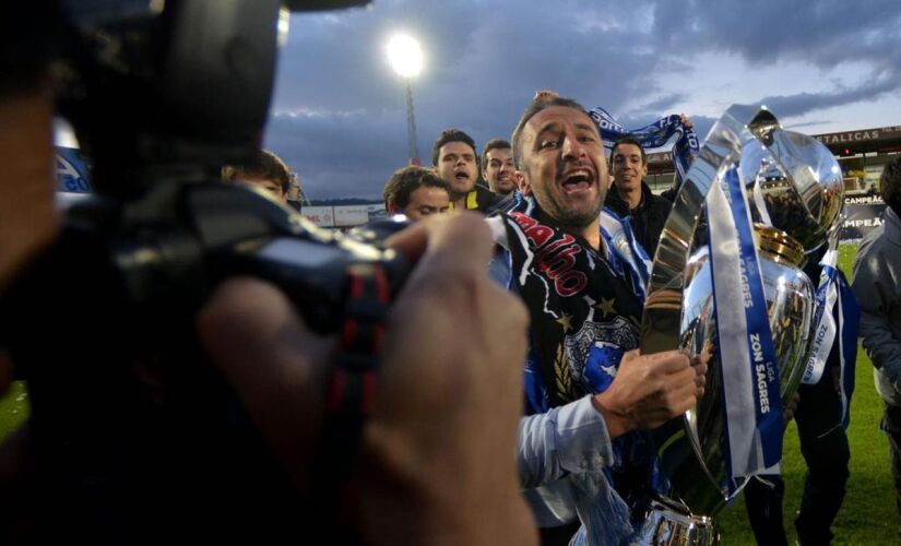 Com a contratação do português, o Corinthians se torna o sétimo clube da Série A do Campeonato Brasileiro a contar com um comandante estrangeiro em 2022