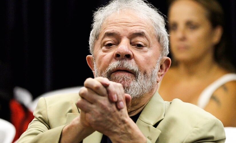 O ex-presidente Luiz Inácio Lula da Silva (PT) lamentou a decisão da Rússia de atacar a Ucrânia