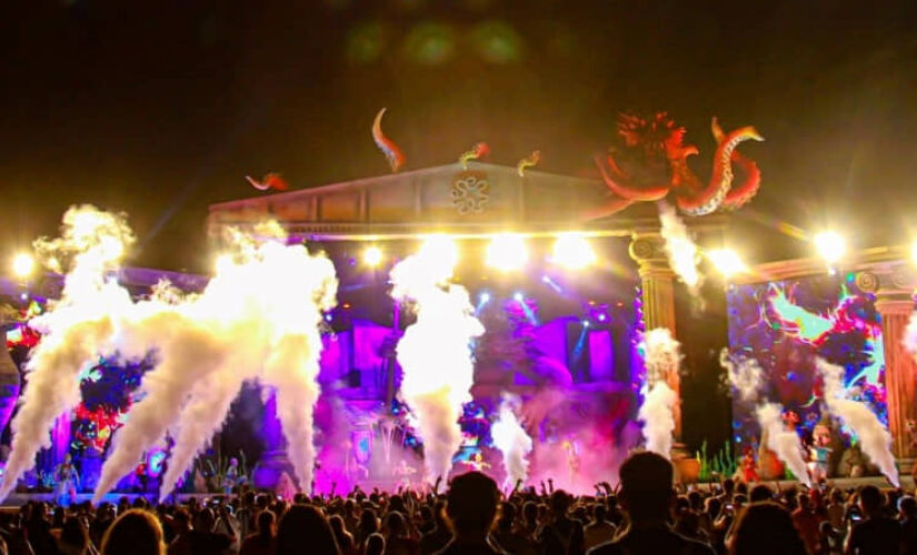 Palco "Atlântida", onde todo o festival acontece.