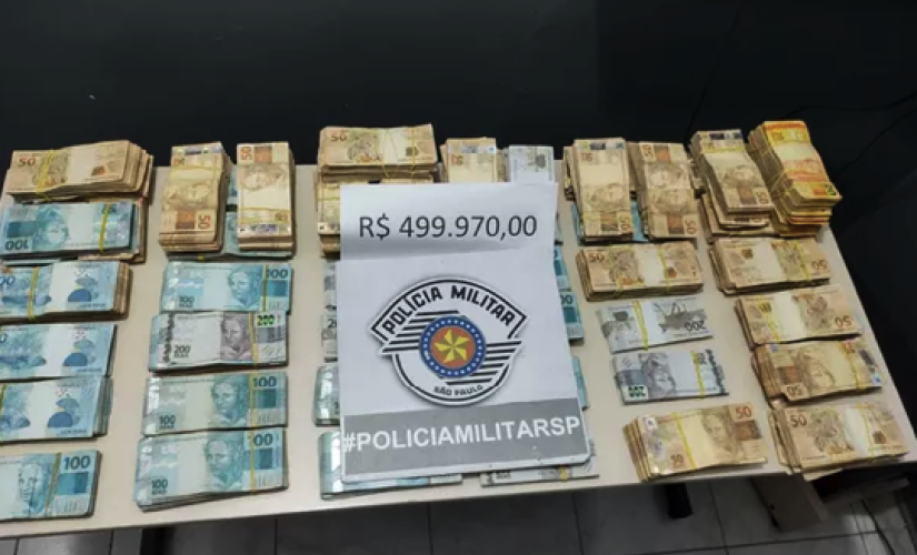 Dinheiro apreendido pela Polícia Militar em SP