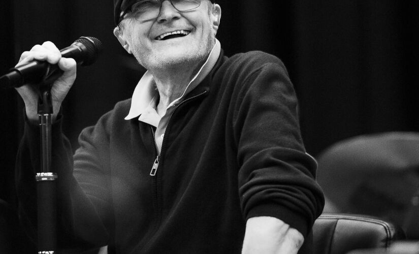 Phil Collins 