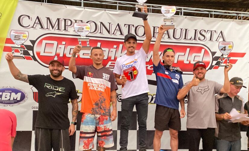 Podio do concurso de Enduro em Santana de Parnaíba