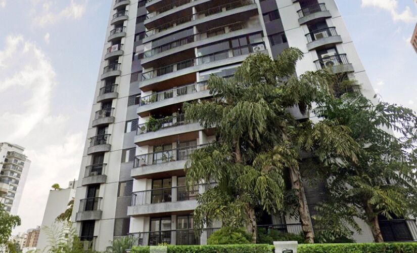 Apartamento no Morumbi está localizado no sétimo andar de um condomínio residencial