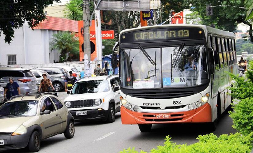 Cartão BOM ainda poderá ser recarregado em Taboão da Serra