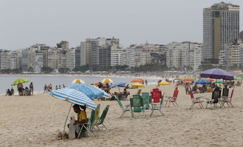 Proibição do uso de caixas de som nas praias do Rio 