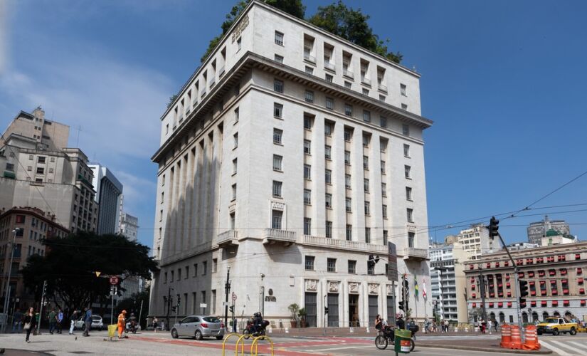 Edifício Matarazzo, sede da Prefeitura de São Paulo, no viaduto do Chá