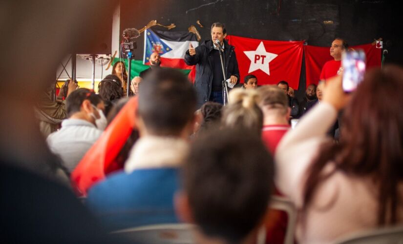 Fernando Haddad em visita à região do Alto Tietê nesta sexta-feira