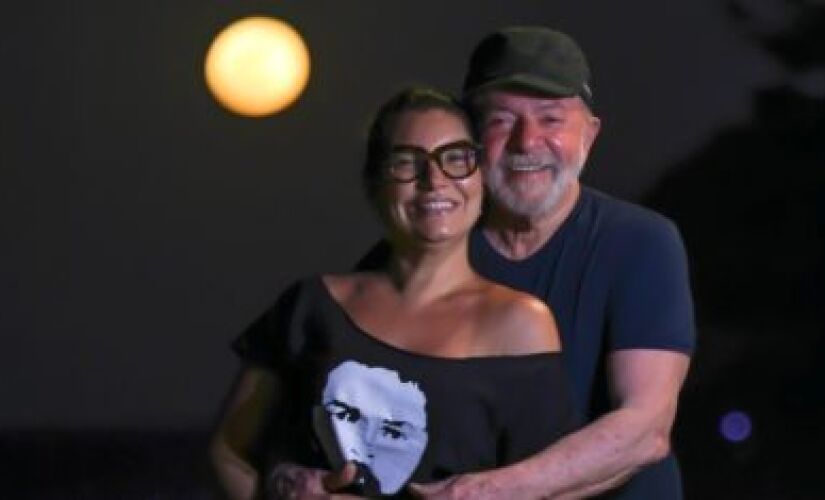 O ex-presidente Lula e a esposa, Janja