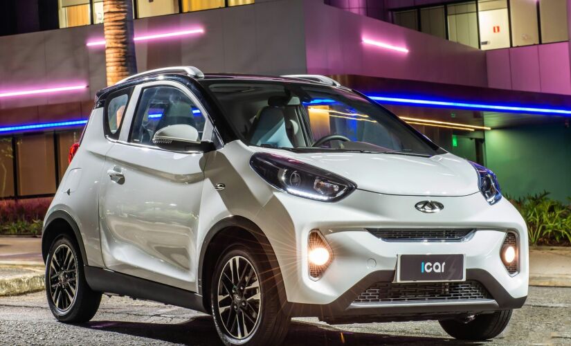 O primeiro produto 100% elétrico da Caoa Chery chega às concessionárias no final de junho. Importado da China, o iCar está em sua quarta geração