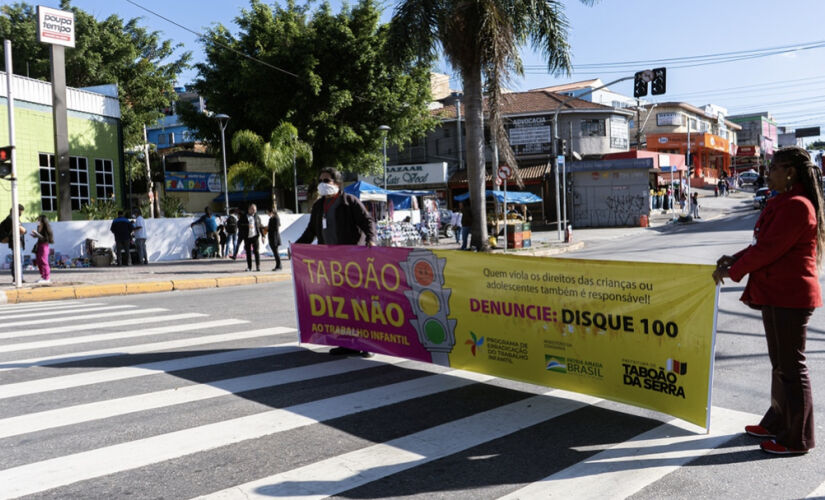 Campanha "Taboão diz não ao trabalho infantil".