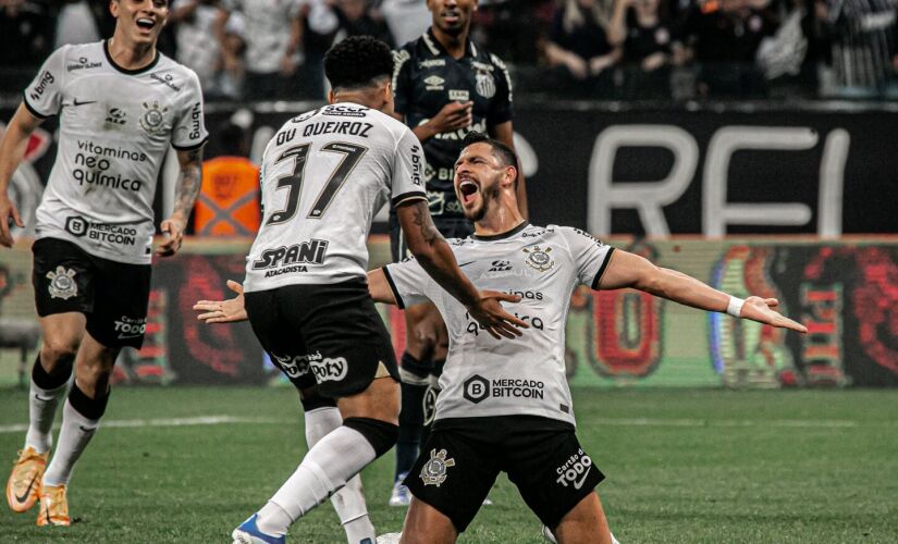 Corinthians atropela o Santos e encaminha a vaga para as quartas