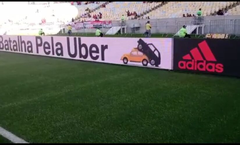 Propaganda sobre a série da Uber foi exibida no estádio do Maracanã