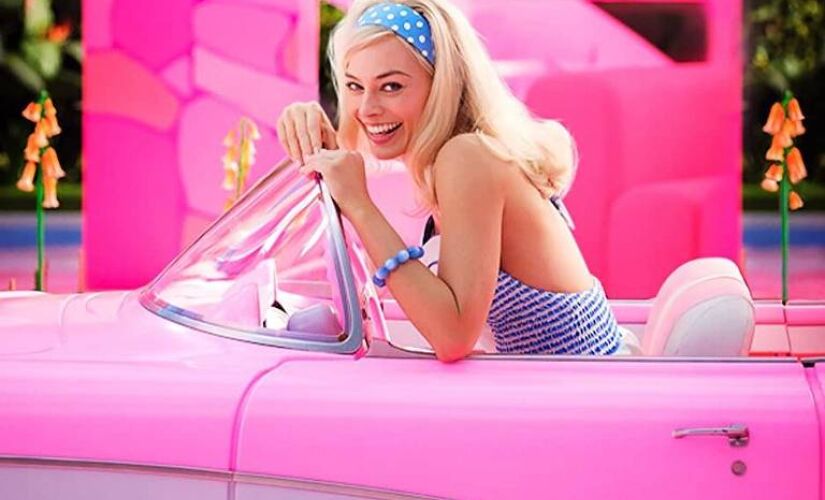 Margot Robbie em 'Barbie'