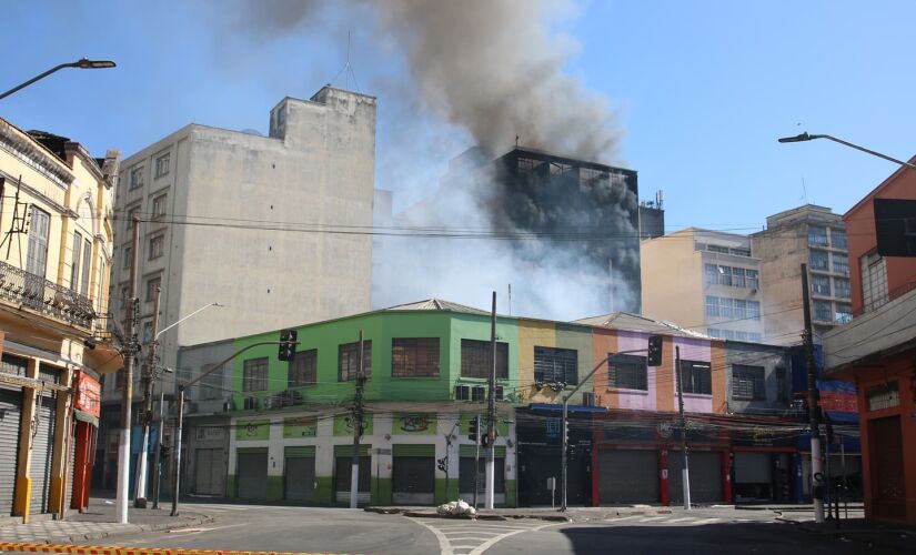 Incêndio na região da rua 25 de Março, no centro de SP