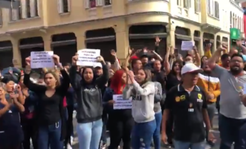 Comerciantes protestam contra onda de assaltos na Cracolândia