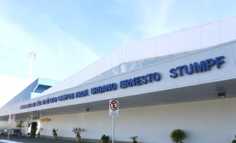 Aeroporto de São José dos Campos, Professor Urbano Stumpf