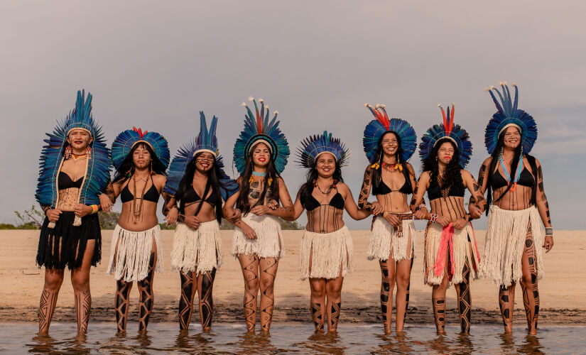 Primeiro grupo de carimbó de mulheres indígenas, As Suraras do T\