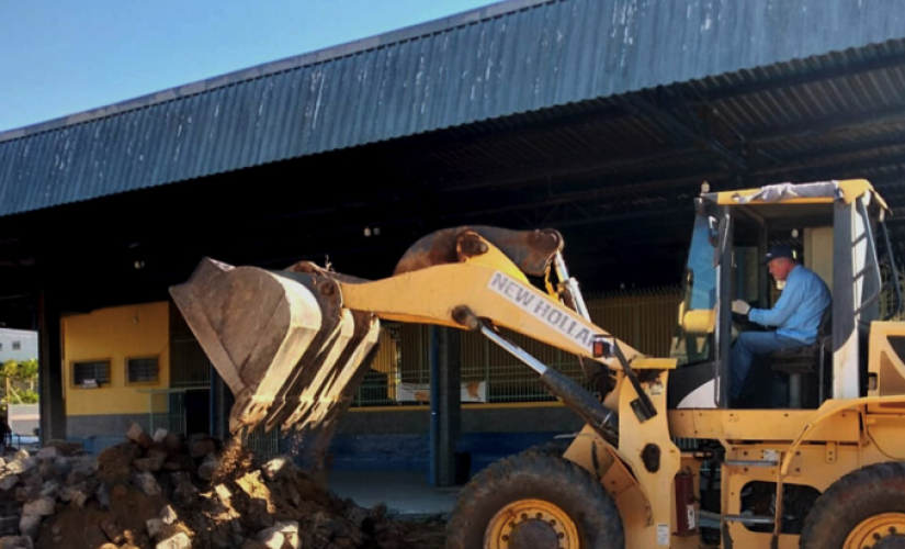 A reforma do terminal se soma a um conjunto de outras importantes obras no município, que incluem escolas e um pronto socorro