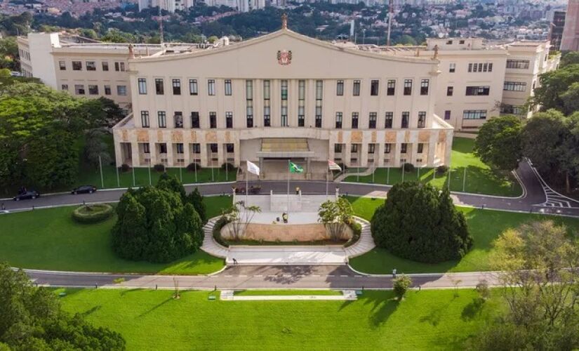 Palácio dos Bandeirantes é o edifício-sede do Governo do Estado de São Paulo