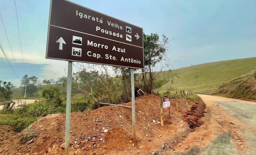 Entrada do bairro de Igaratá Velha é revitalizada