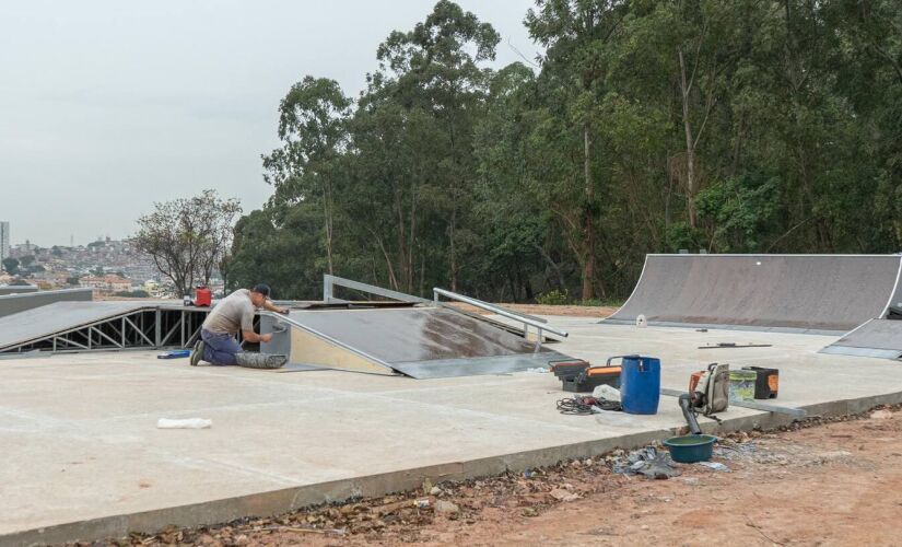 Rampas de skate estão sendo instaladas no Parque do Povo, no Marabá