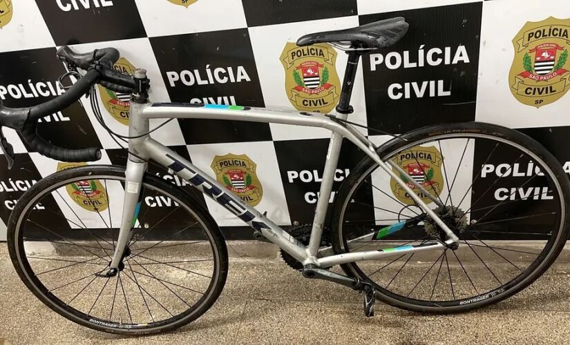 Guilherme foi buscar a bike nesta quinta-feira, 29, no 4&ordm; Distrito Policial de Diadema