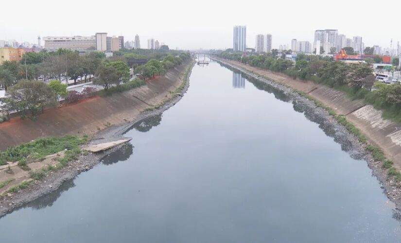 Poluição no Rio Tietê seguirá sendo um grande problema mesmo após a era PSDB em São Paulo