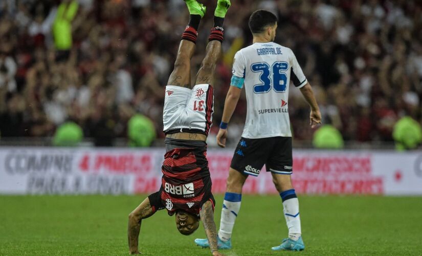 Marinho virou o jogo para o Flamengo na etapa final e garantiu mais uma vitória rubro-negra na Libertadores 2022