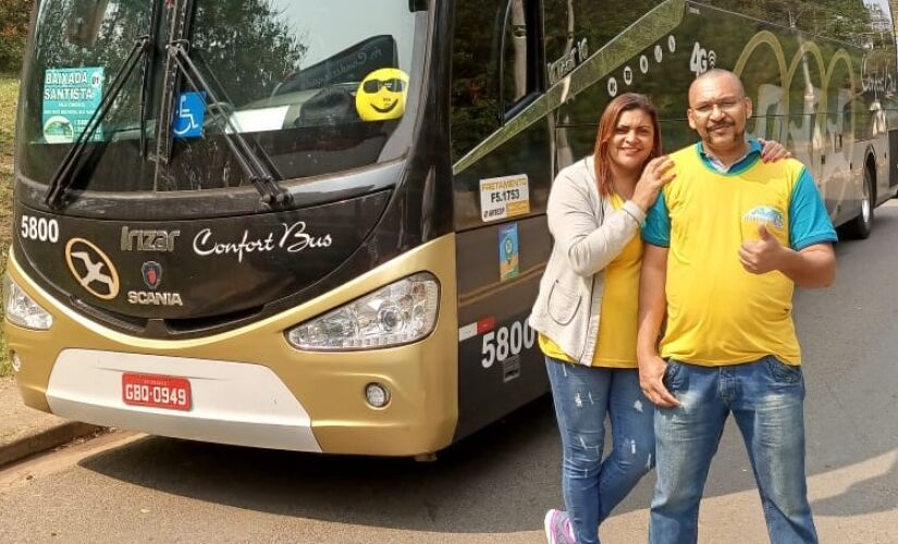 O casal Ana Paula e Valdemir tem alta procura de idosos por seus passeios