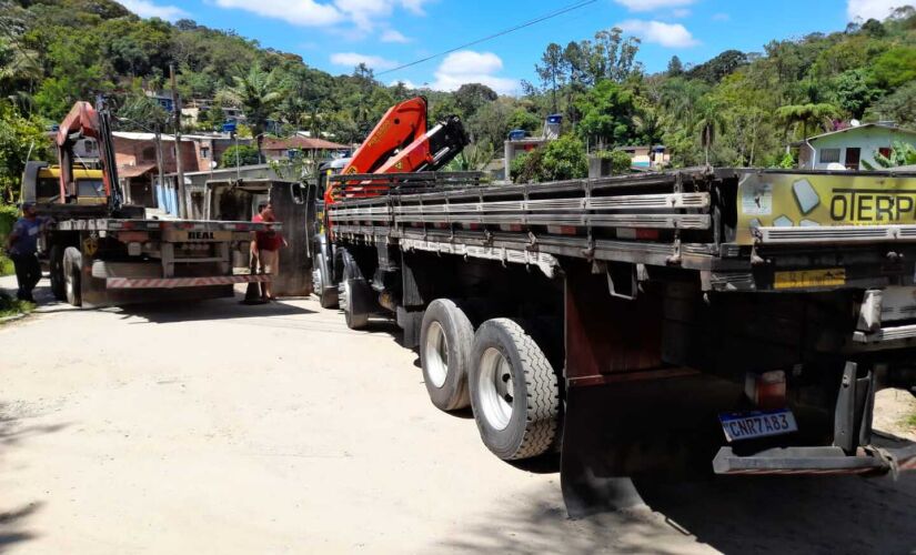 Segundo a Prefeitura, as obras acontecem com a ajuda de recursos estaduais