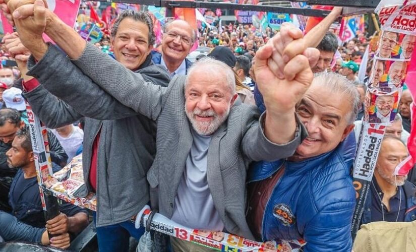 Na reta final da campanha, Lula pretende investir nesse ponto, no qual se sente mais confortável, do que na pauta de costumes, que vem sendo a tônica até aqui