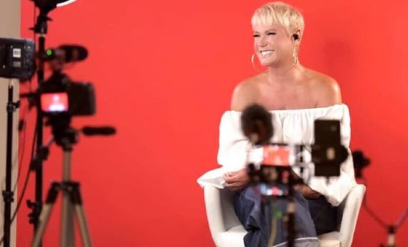 Xuxa em ensaio fotográfico